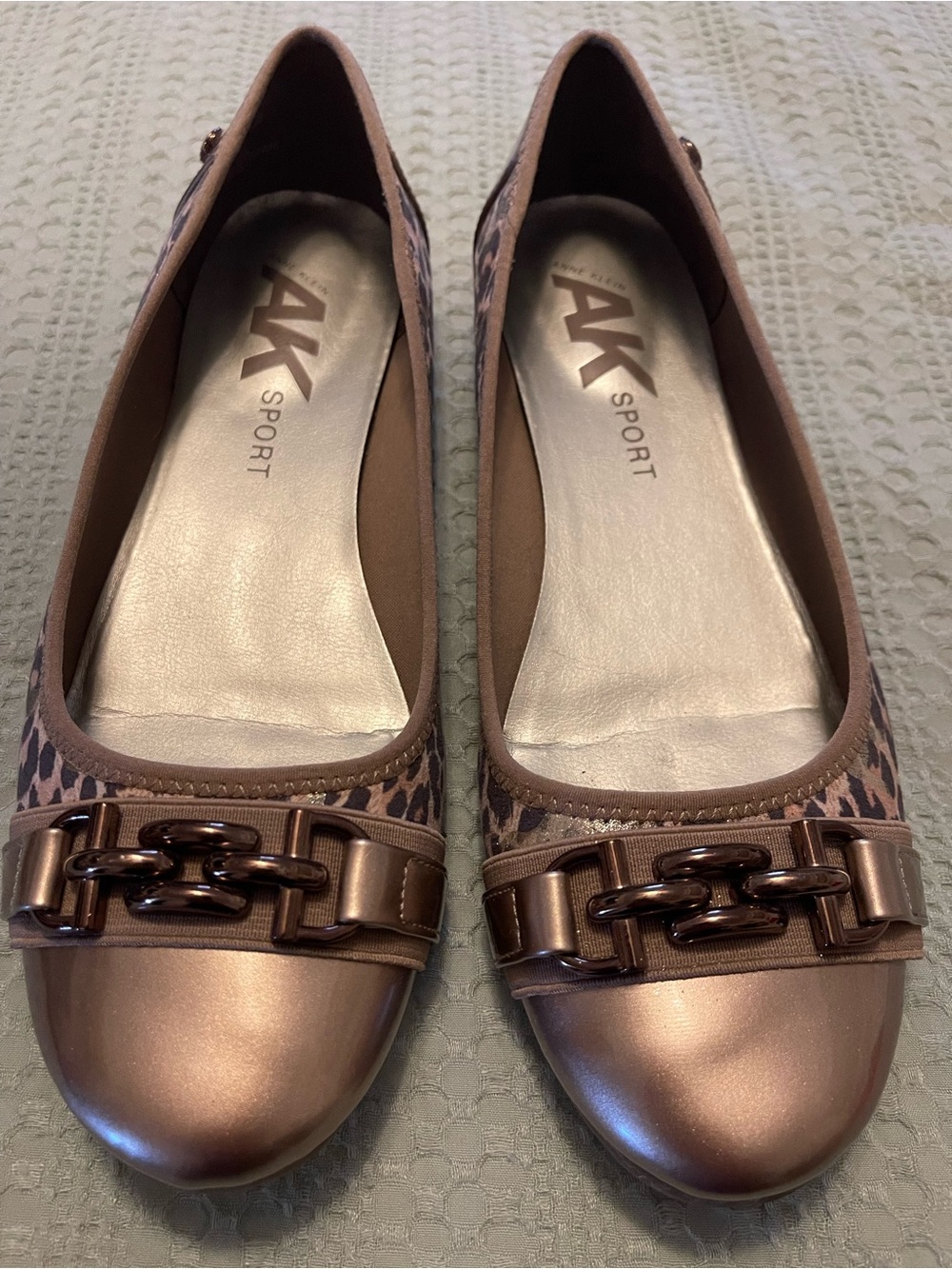 Anne Klein Women's Rose Gold Metallic Ballet Flats with leopard print size 11